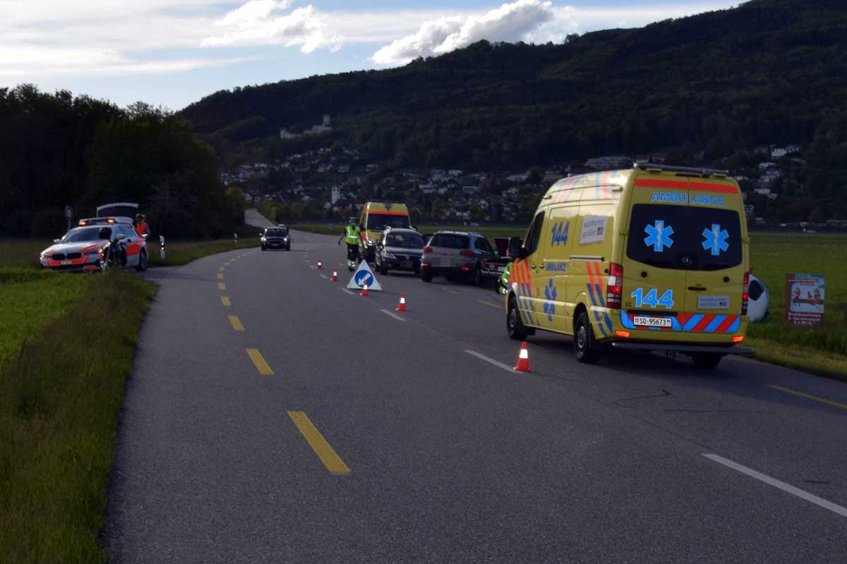 Oensingen SO - Kollision zwischen zwei PKW - Zwei Verletzte