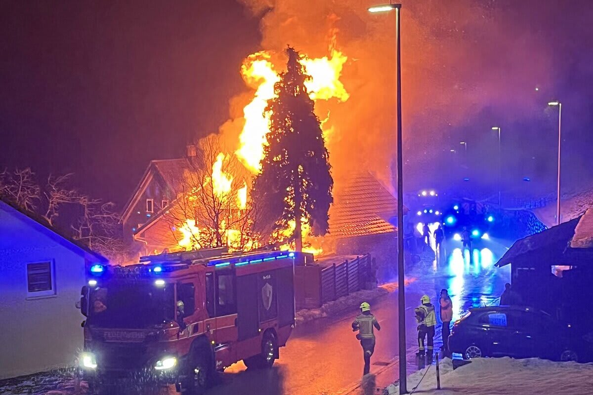 Wienacht-Tobel AR – Doppelhaus brennt vollständig nieder
