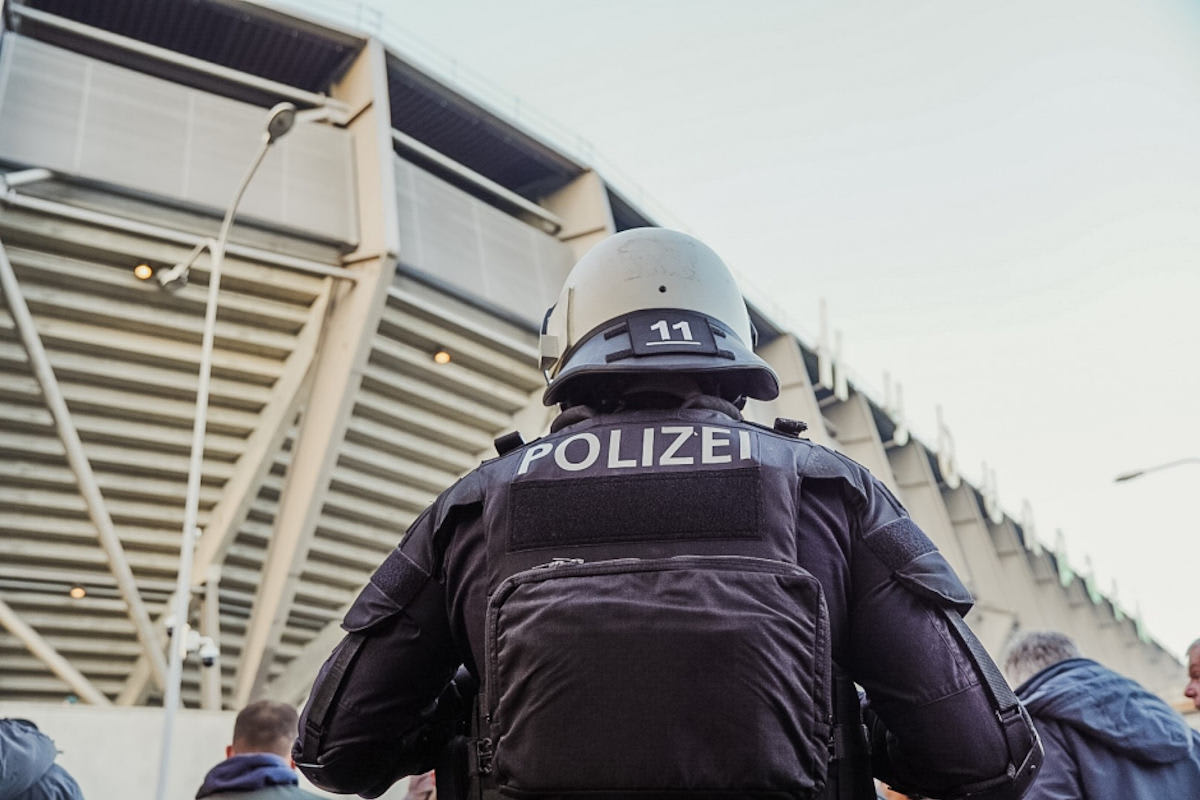 Aarau AG – Fahndung nach Ausschreitungen beim Cupspiel
