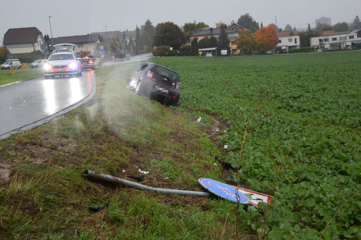 Unfall Biberist SO - In alkoholisiertem Zustand Selbstunfall verursacht