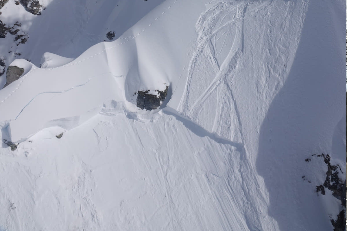 Verbier VS – Skifahrer durch Lawine tödlich verletzt