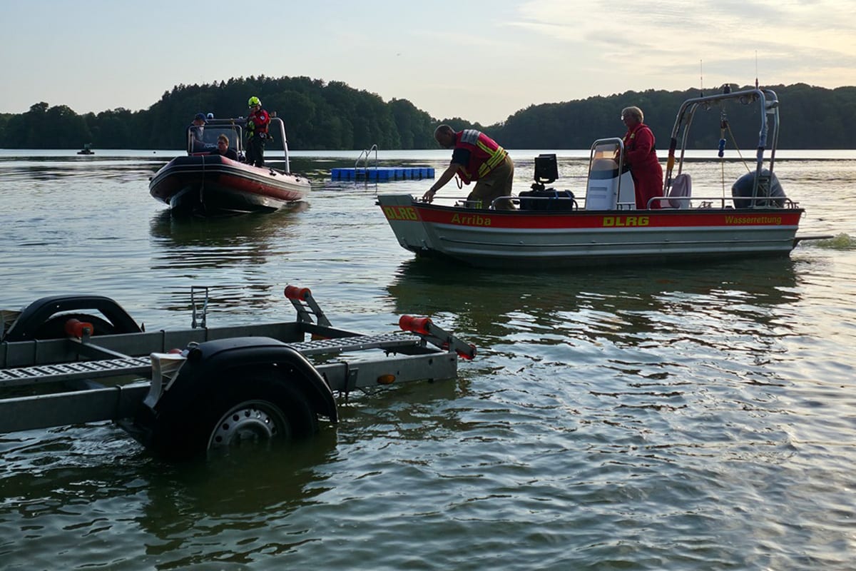 Mözen SH – Suche nach vermisste Person in See