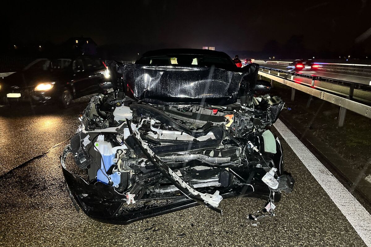 Unfall auf der A5 bei Luterbach SO - Stockenden Verkehr zu spät bemerkt 