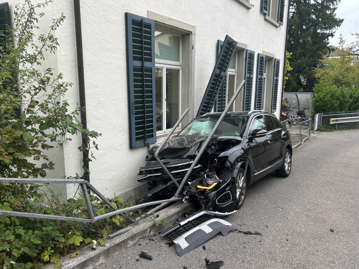 Baden AG – Unfall nach Verwechslung von Gas und Bremse