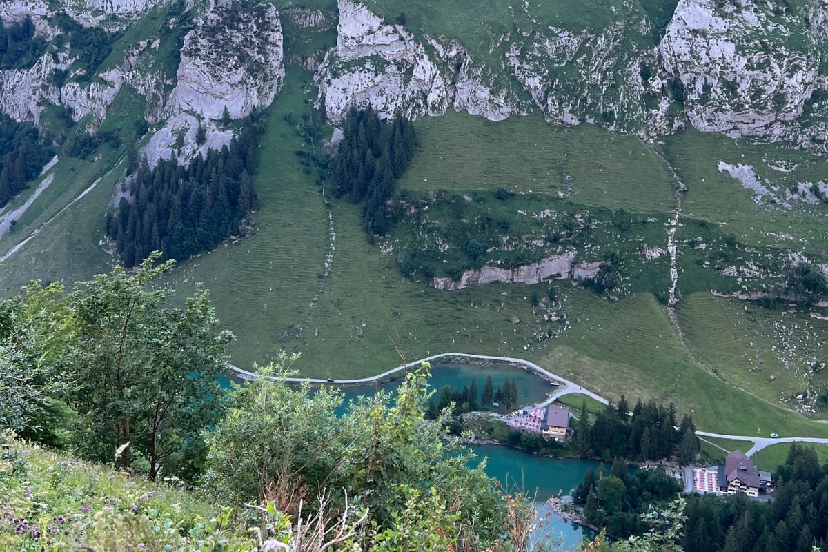 Drama in Wasserauen AI - Beim Wandern stürzen Mutter(31) und Tochter(5) in den Tod!