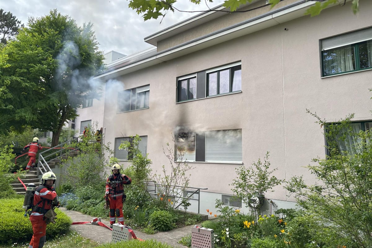 Winterthur ZH – Zwei Personen durch Rauchgas bei Brand verletzt