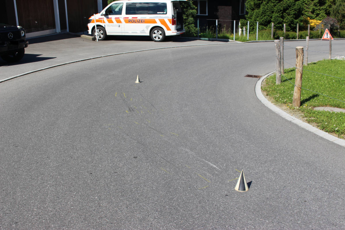 Haslen AI – Bei Selbstunfall mit Motorrad schwer verletzt