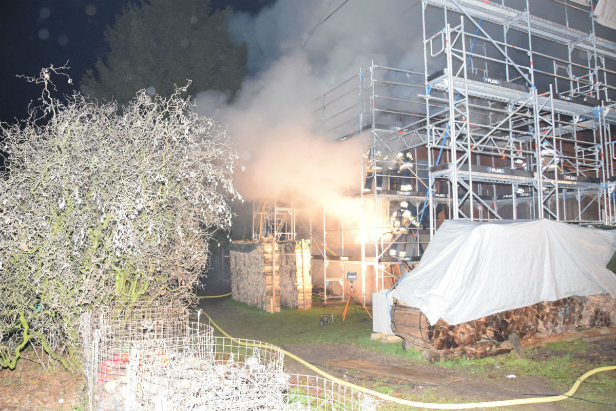 Selzach SO -  Dritter Brand in Mehrfamilienhaus - Brandstiftung wird vermutet!