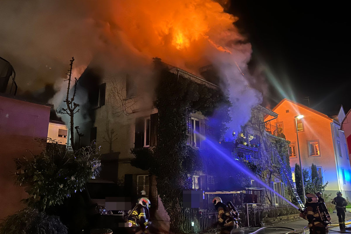 Romanshorn TG – Mehrfamilienhaus durch Brand zerstört