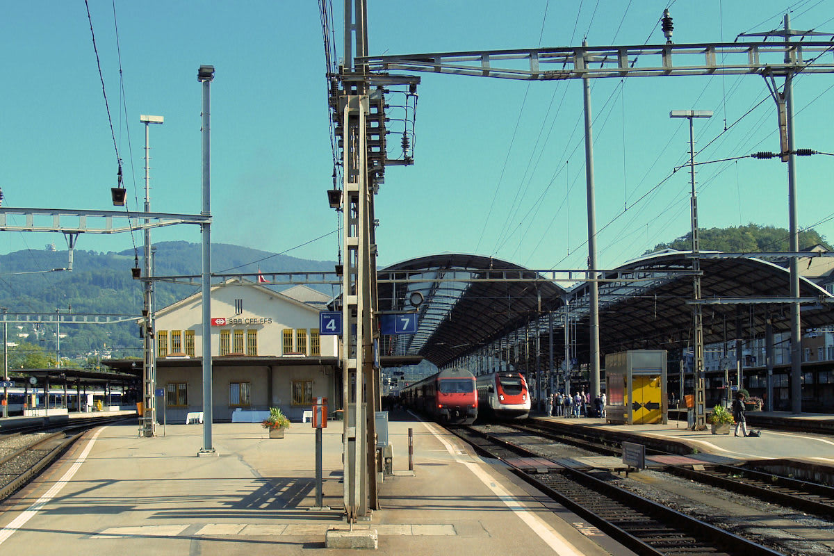 Beim Bahnhof Olten SO – Mann klettert auf Fahrleitungsmast – Bahnverkehr erheblich beeinträchtigt