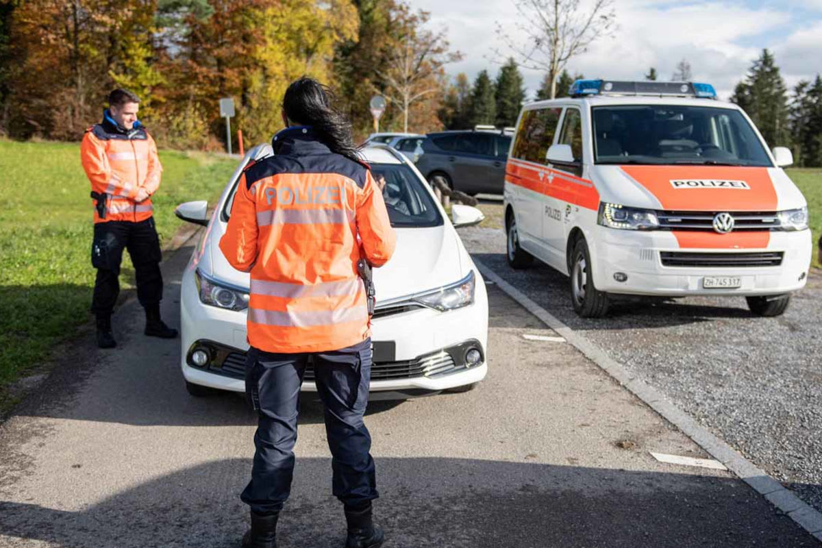 Kontrolle bei Brüttisellen ZH – Stauumfahrer auf A1 gebüsst