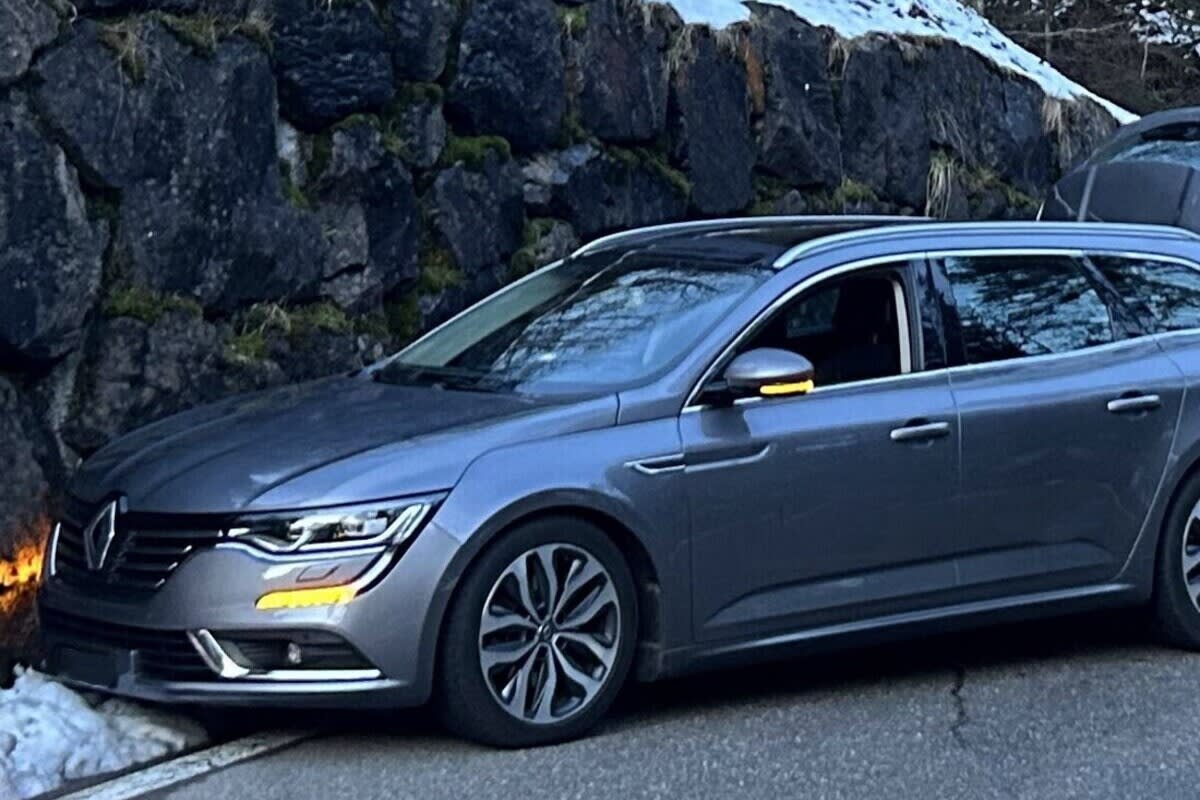 Speicher AR – Mit gestohlenem Auto verunfallt