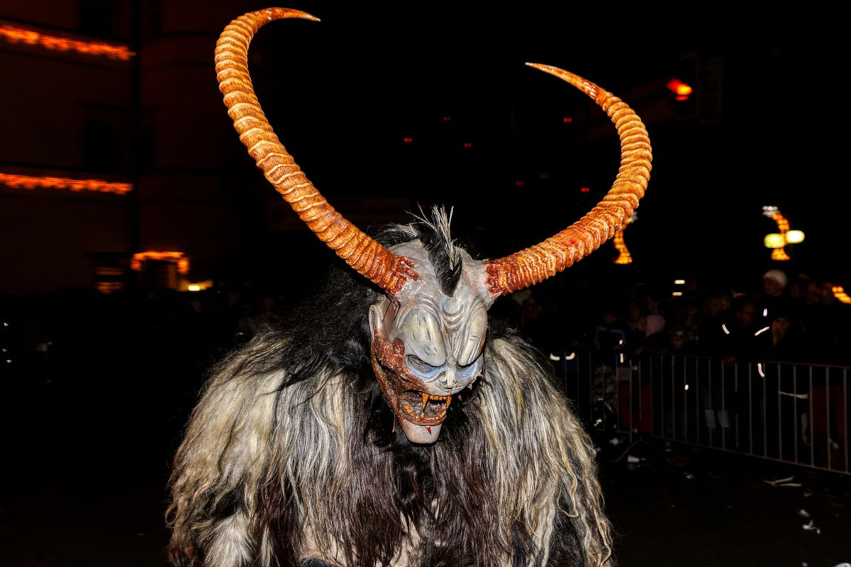 Keutschach K – Frau verletzt Krampus 