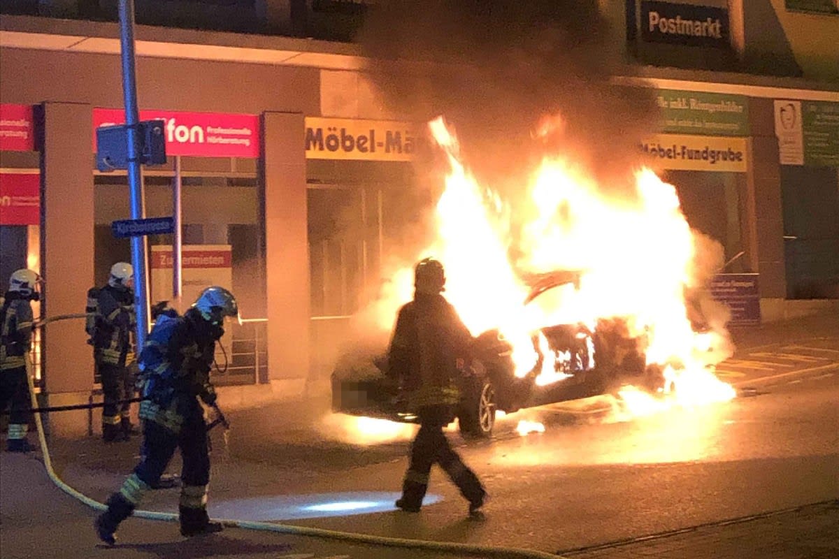 Grenchen SO - Auto brannte letzte Nacht vollständig aus!