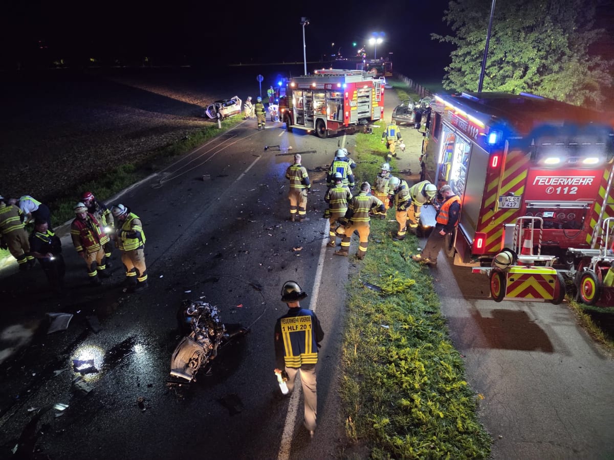 Voerde – Zwei Schwerverletzte nach Kollision im Gegenverkehr