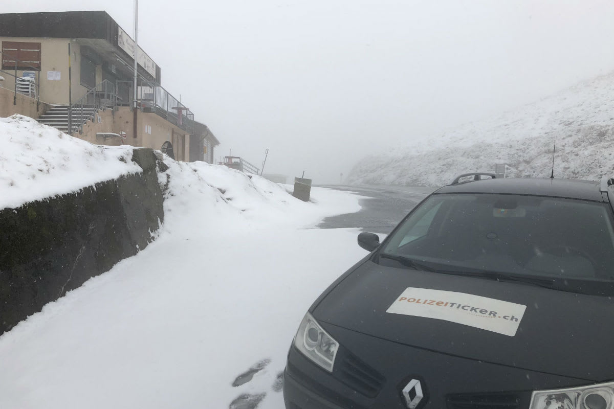 Schweiz - Trüber und auf den Bergen winterlicher Oktoberstart