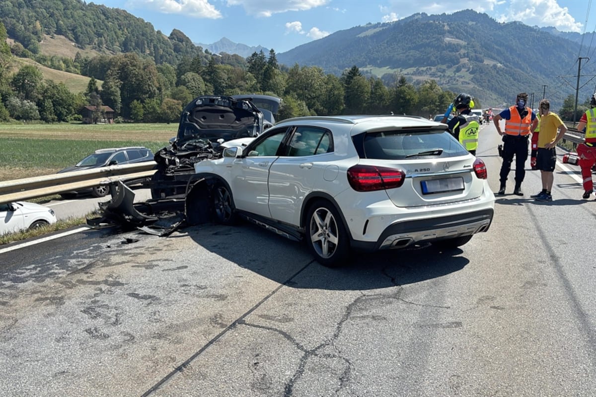 Schiers GR – Drei Verletzte nach Frontalkollision auf A28