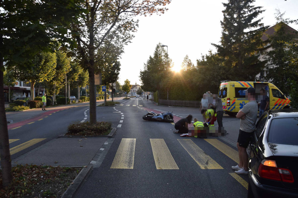  Zuchwil SO - Fussgängerin von Motorrad erfasst und verletzt