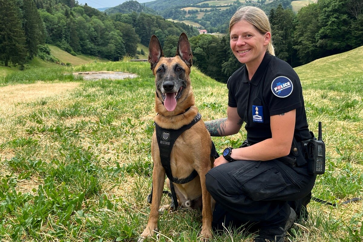 Polizeihund Bayron wird als Hund des Jahres 2022 ausgezeichnet