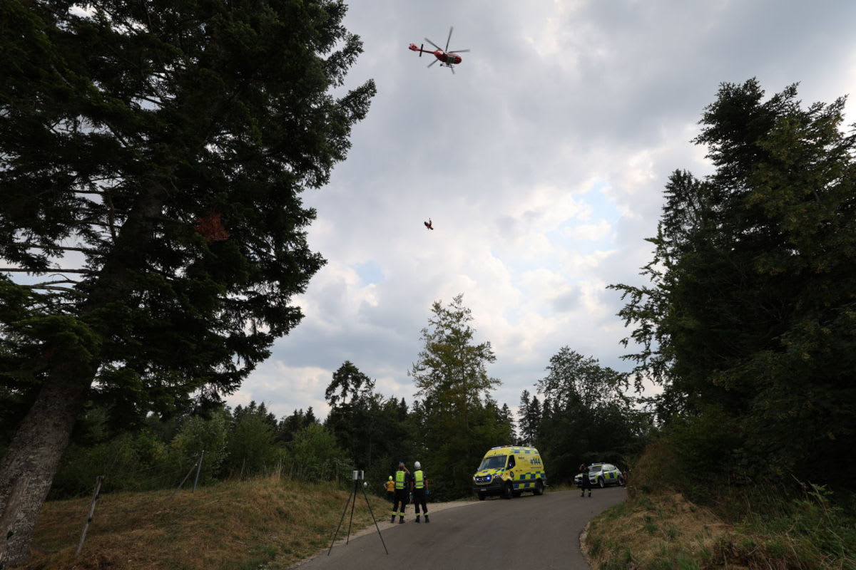 Soubey JU – Rega im Einsatz nach schwerem Motorradunfall