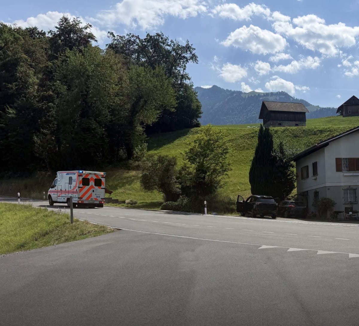 Sachseln OW – Missachteter Vortritt führt zu Velounfall