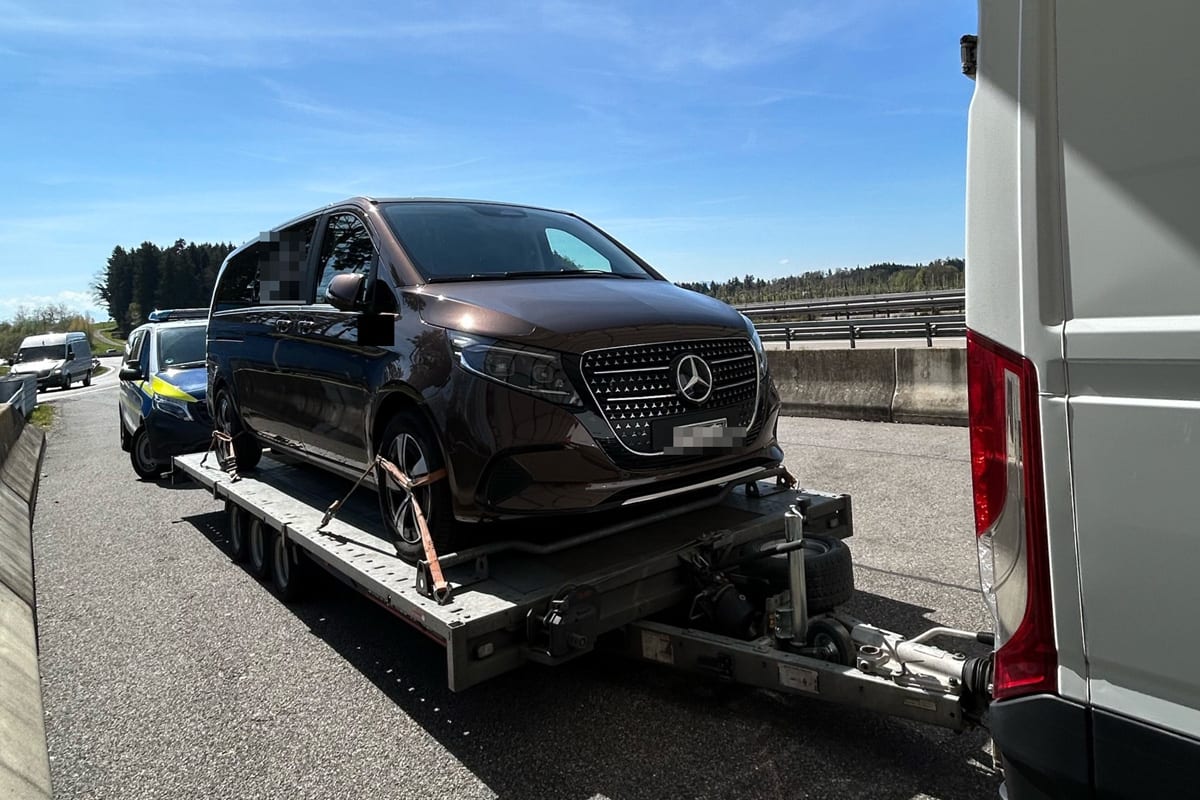 Lindau – Leichenwagen ohne Zollanmeldung eingeführt
