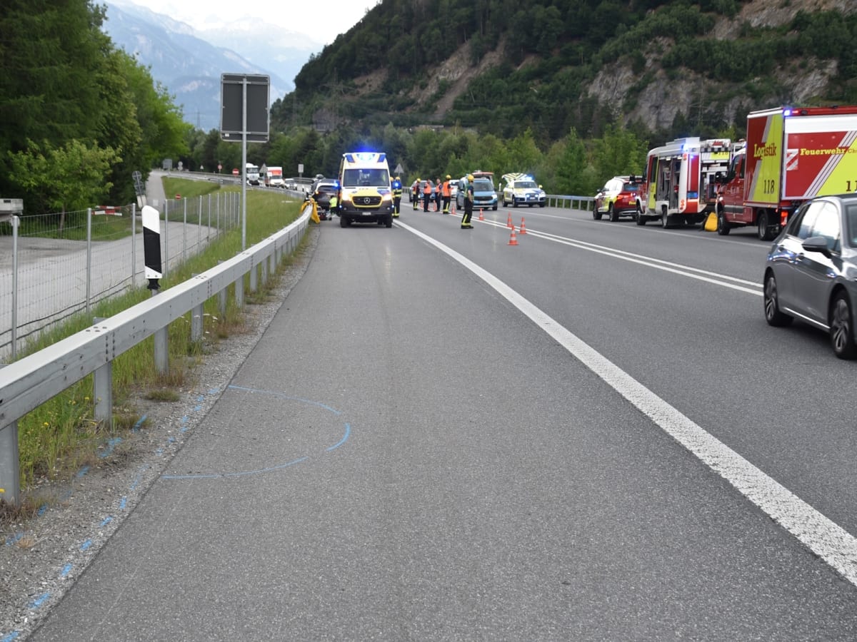 Rothenbrunnen GR – Autofahrer stirbt nach Unfall auf der A13