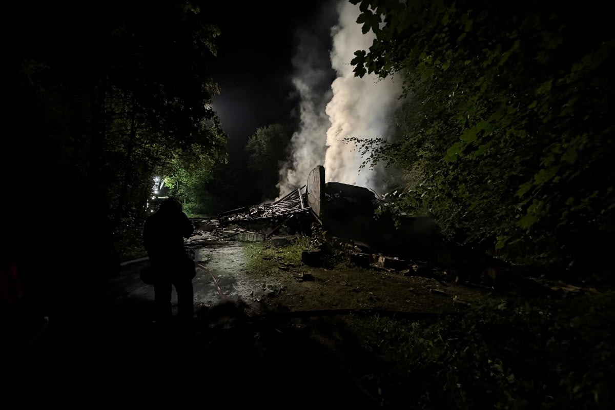 Uitikon Waldegg ZH – Explosionen bei Brand von Feuerwerksdepot