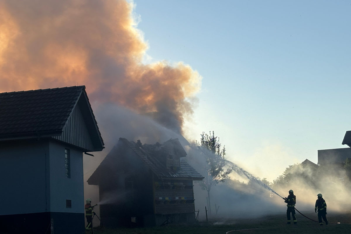 Benken SG – Bienenhaus bei Brand fast vollständig zerstört