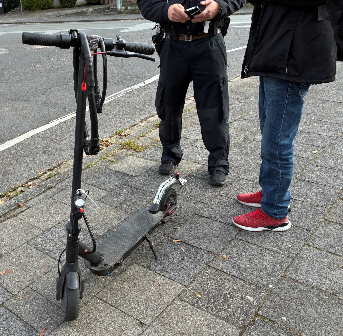 Moers/Kamp-Lintfort – Kontrolle von E-Scootern und Fatbikes