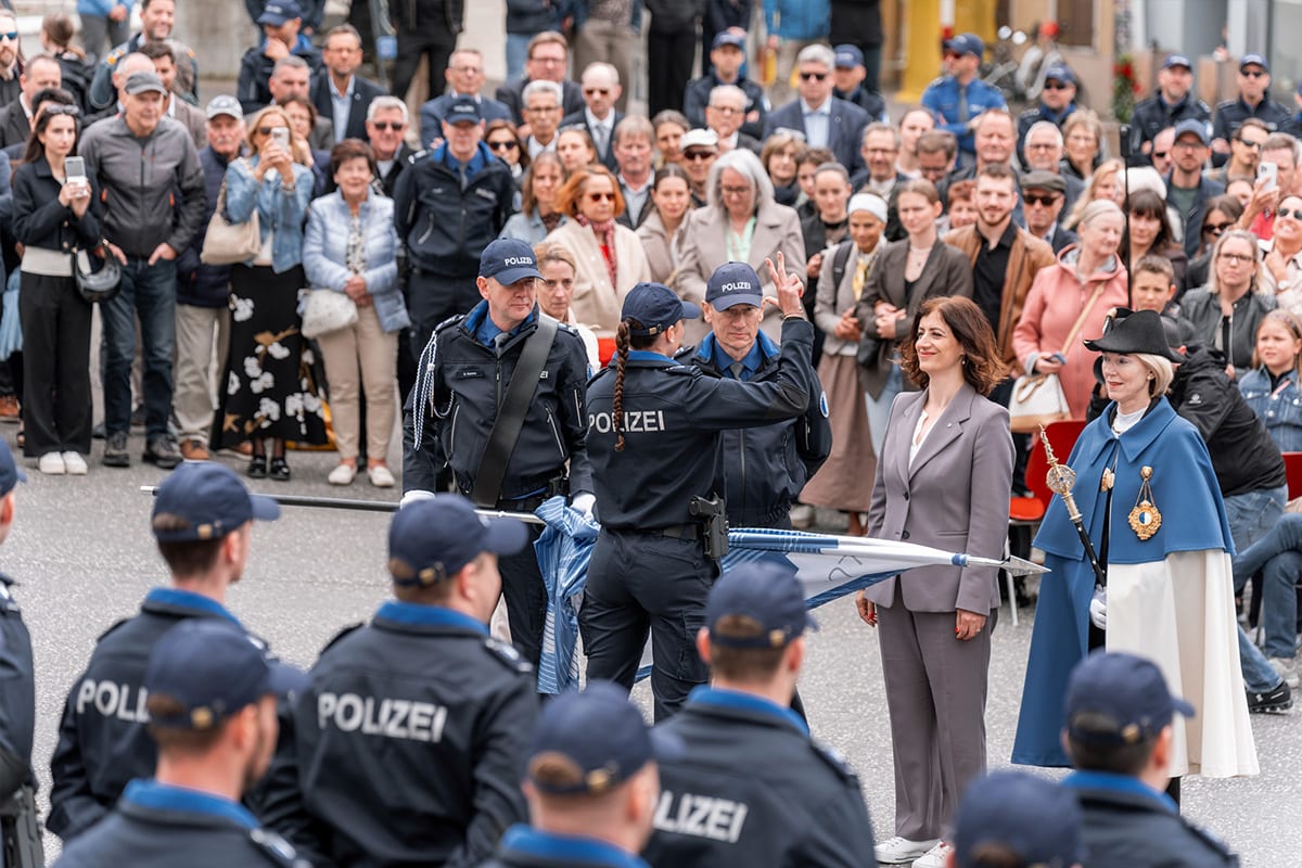 Luzerner Polizei vereidigt 40 neue Polizistinnen und Polizisten