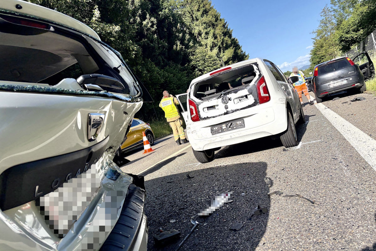 Rapperswil-Jona SG – Vier Verletzte nach Unfall auf A15