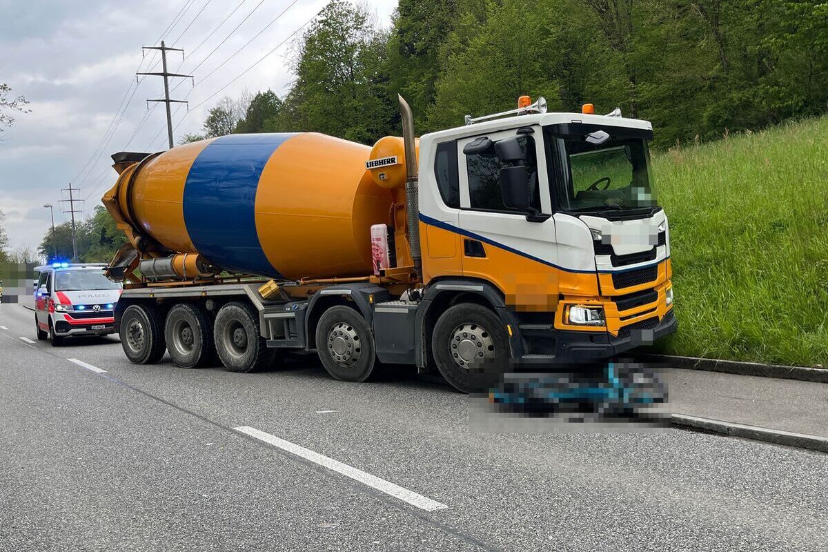 Olten SO - Mofa-Lenker bei Unfall mit Lastwagen schwer verletzt 