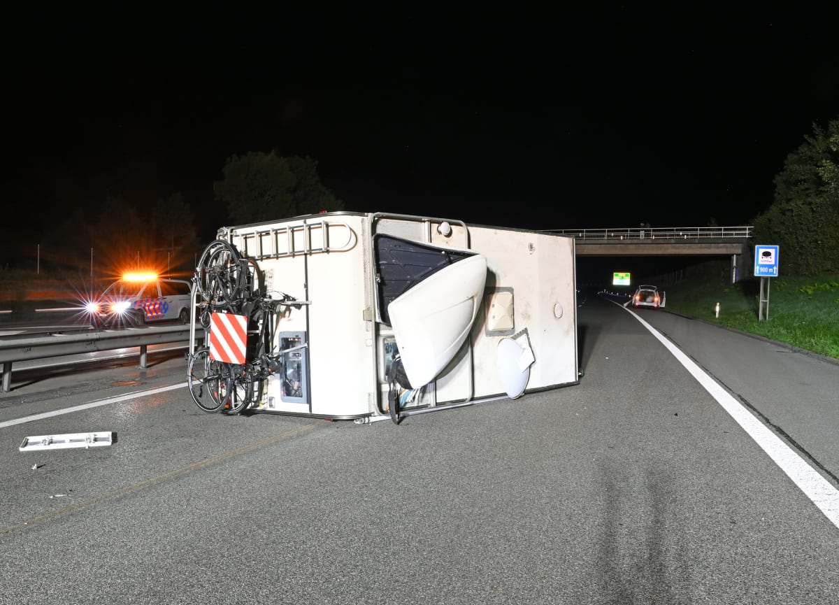 A2 Dagmersellen LU – Wohnmobil kippt bei Unfall um