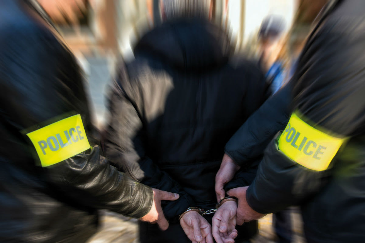 Drogendelikte - Sechs Festnahmen gestützt auf Auslieferungsersuchen von Italien