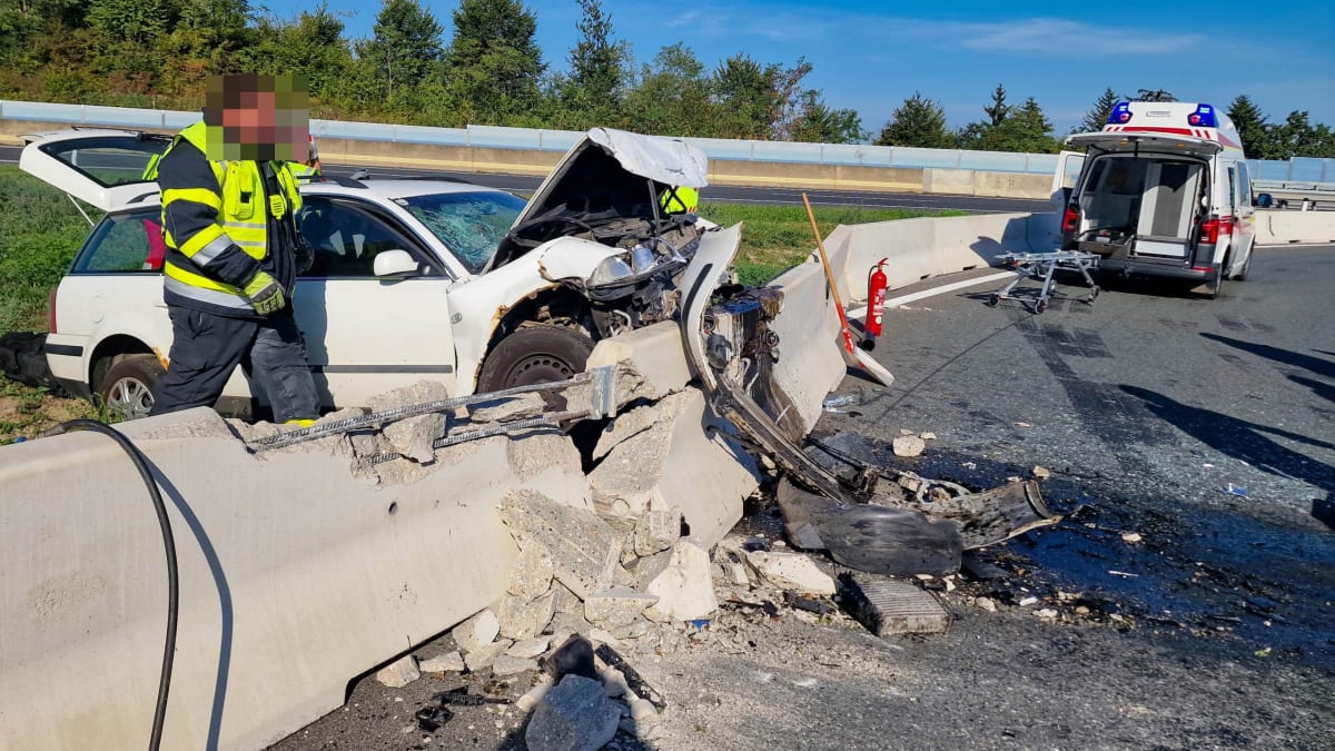 Spielfeld – Flucht vor Grenzkontrolle endet mit schwerem Unfall