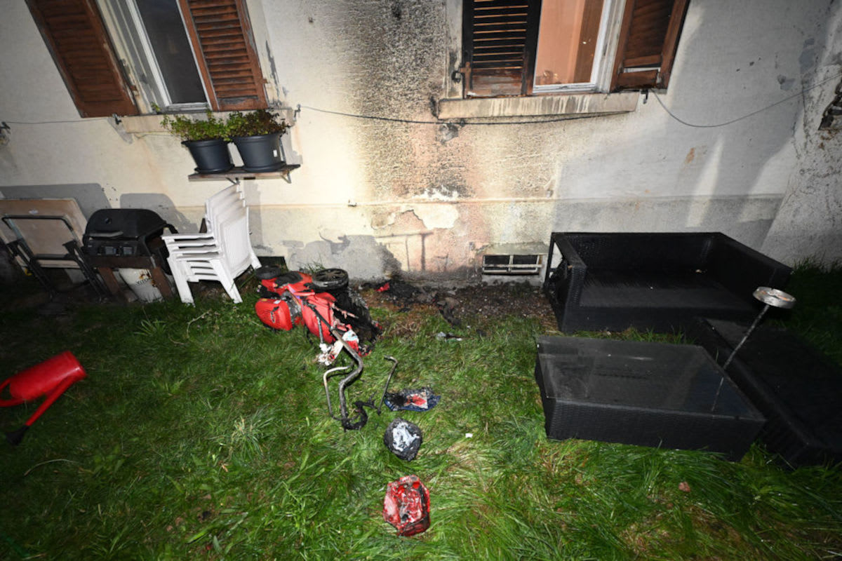 Rorschach SG – Benzinkanister nahe Hausfassade in Brand geraten