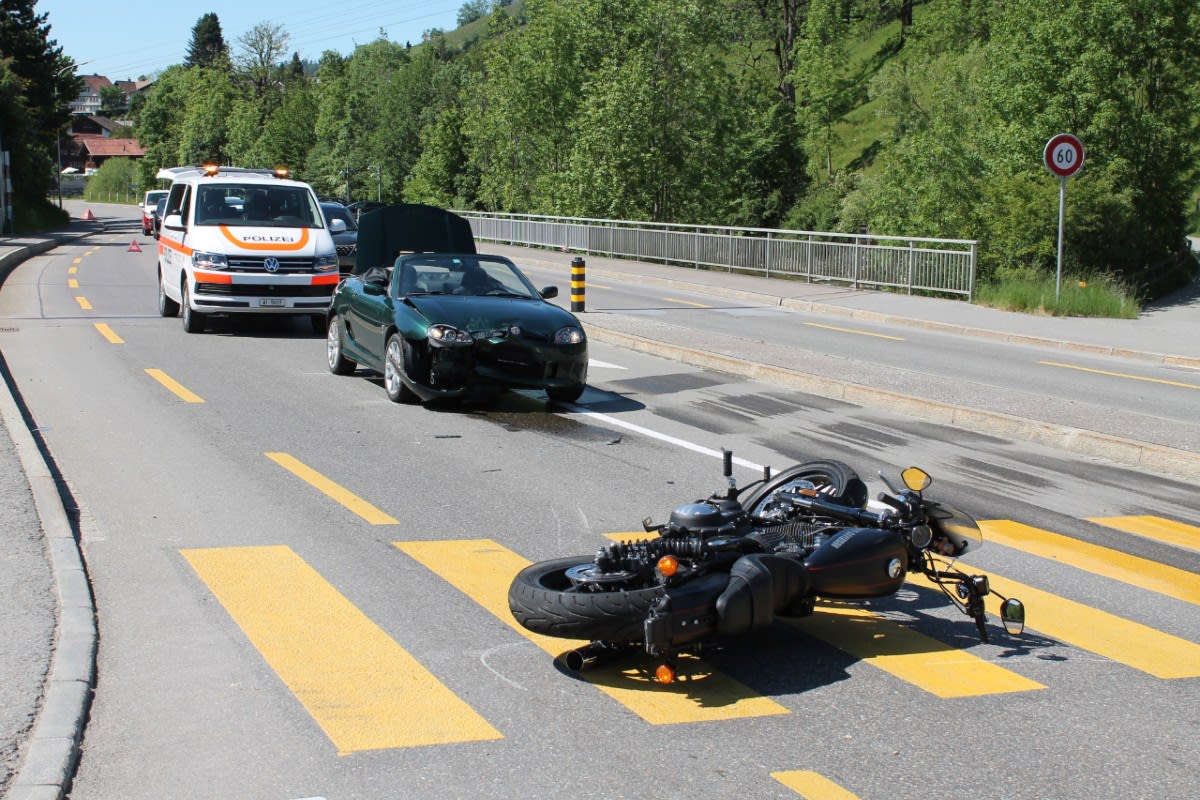 Appenzell - Auffahrkollision vor Fussgängerstreifen