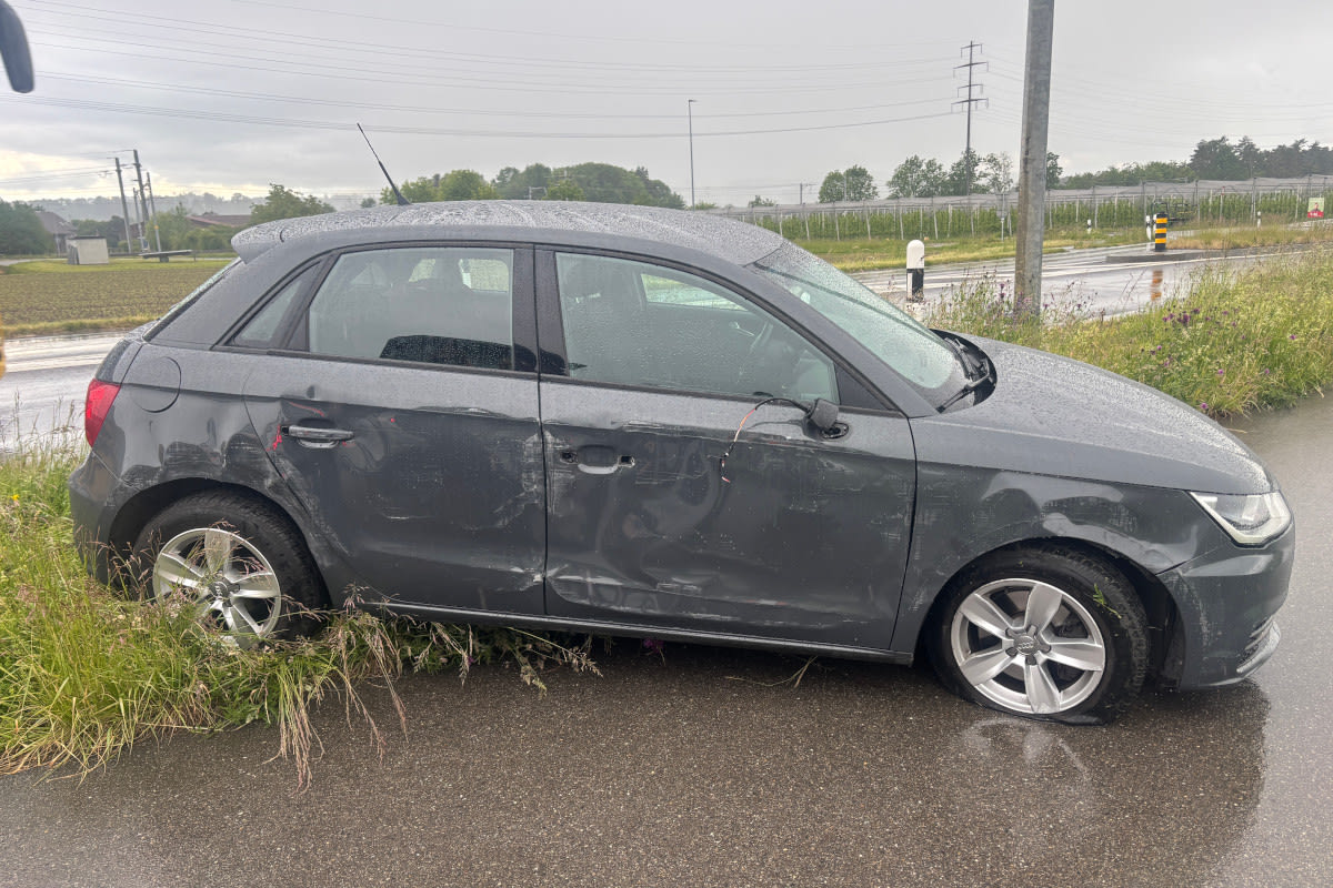 Unfall in Weinfelden TG – Mit Strassentafel kollidiert