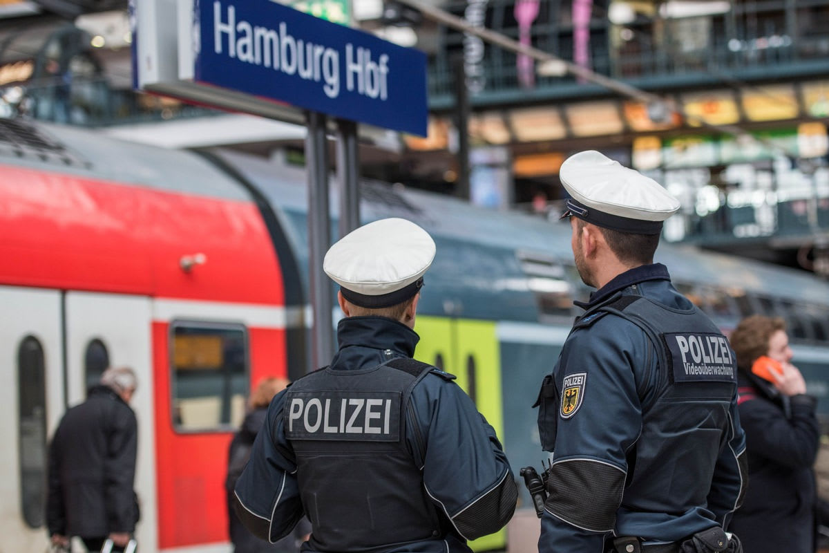 Hamburg – Fahrgast mit 2,94 Promille in Gewahrsam