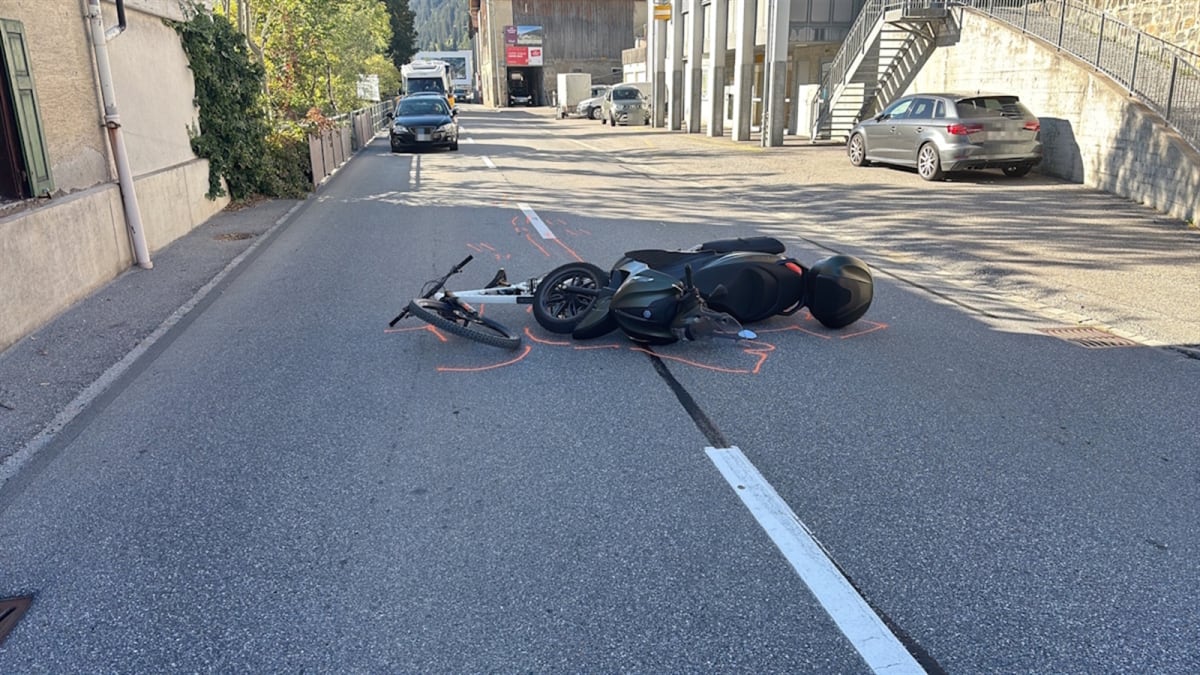 Malix GR – E-Bikerin und Rollerfahrerin bei Unfall verletzt