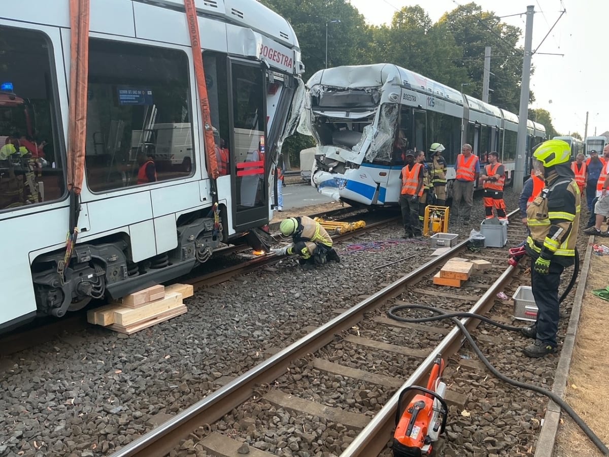Gelsenkirchen – 25 Verletzte bei Kollision von zwei Straßenbahnen