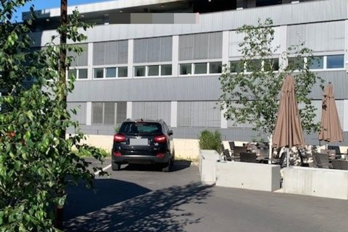 Breitenbach SO - Brand in Wohn- und Geschäftshaus – tote Person in Wohnung aufgefunden!