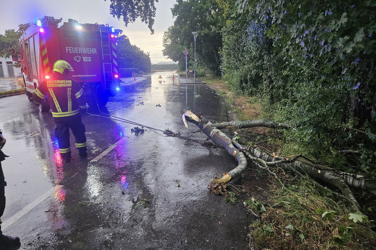 Biedermannsdorf NÖ  – 12 Feuerwehreinsätze wegen Unwetter