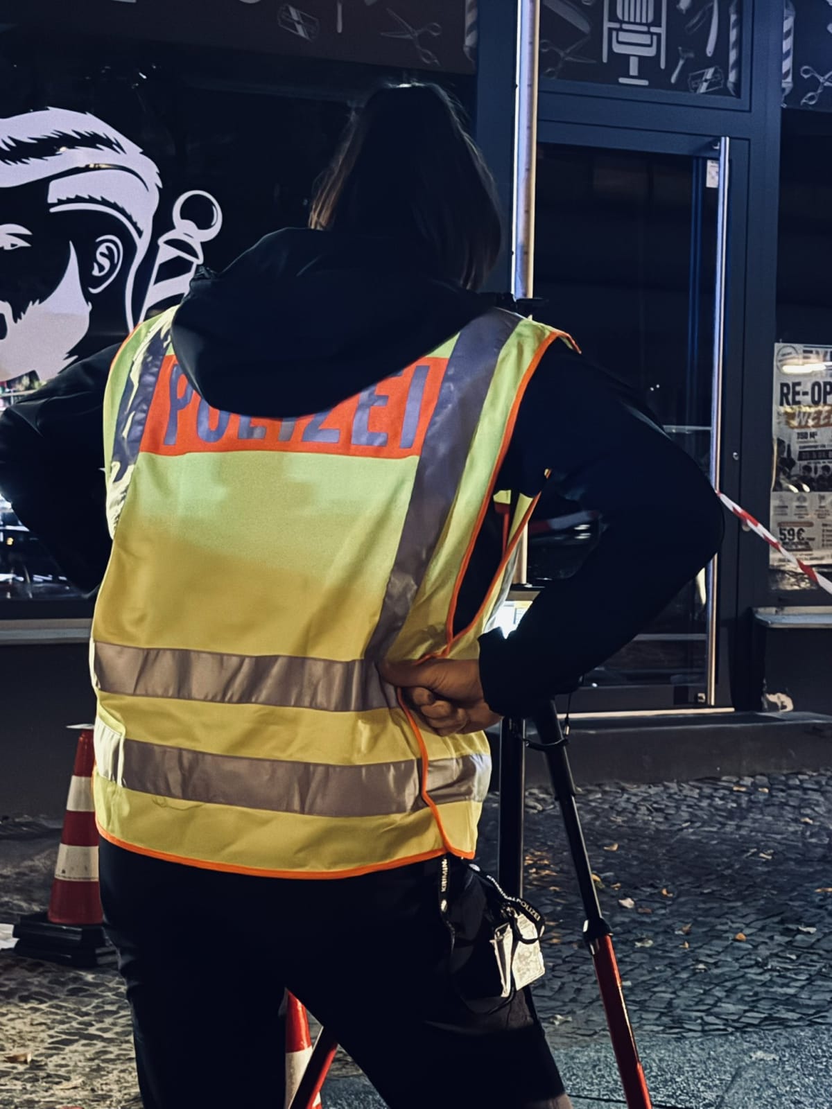 Berlin – 17-Jähriger durch Schüsse lebensgefährlich verletzt