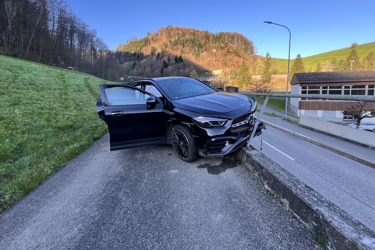 A2 Eptingen BL – Flucht vor Polizei endet mit Unfall