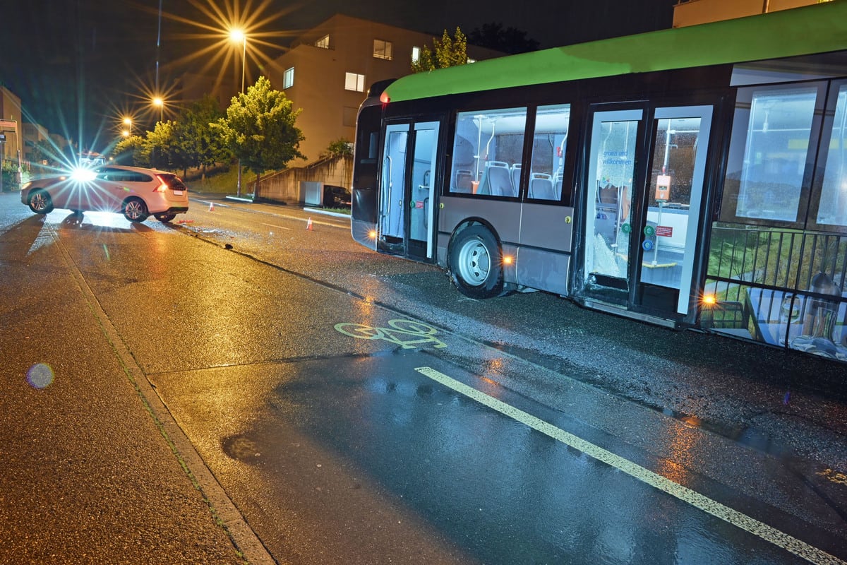 Emmen LU – Unfall zwischen Auto und Bus