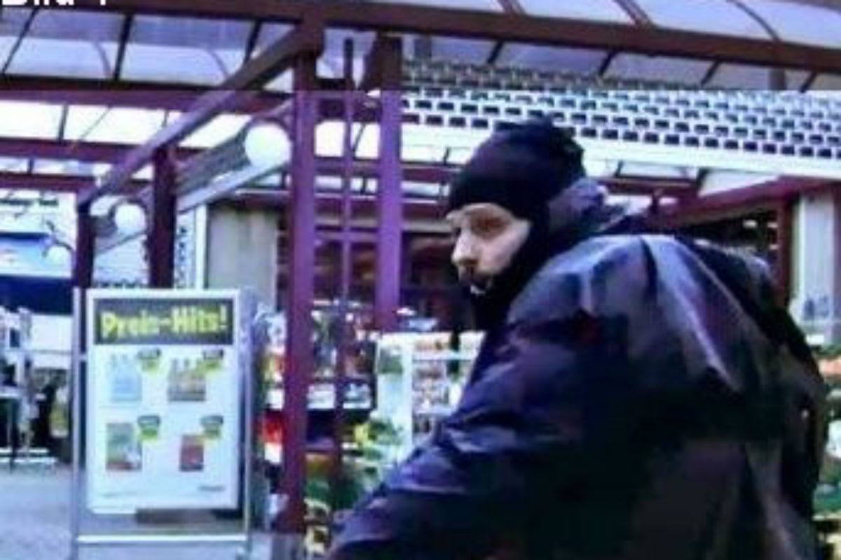 Raubüberfälle auf Bankfiliale in Oberdorf BL - Wer erkennt den Täter?