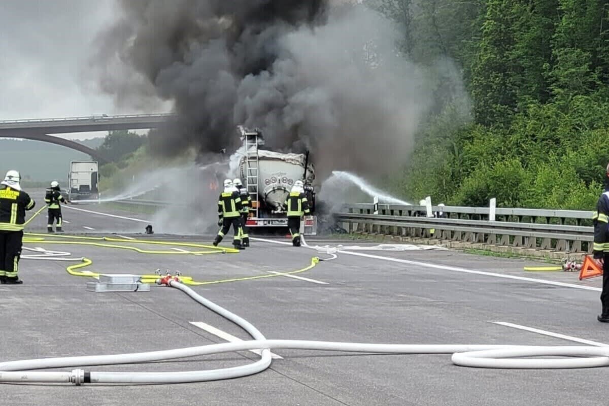 A4 Höhe Eisenach aufgrund eines Brandes gesperrt