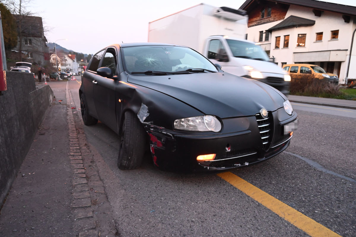 Marbach SG – Unfall zwischen Auto und Lieferwagen